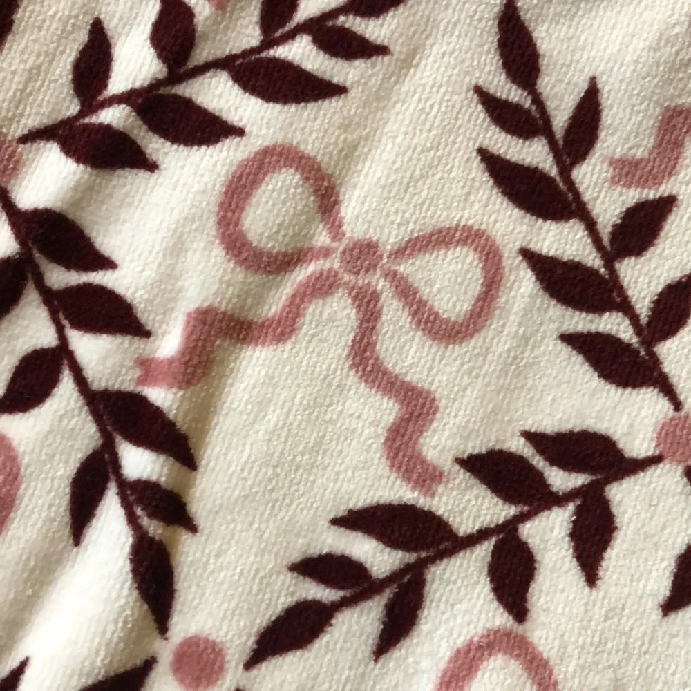 Deborah Connolly BOWS Bath and Hand Towels